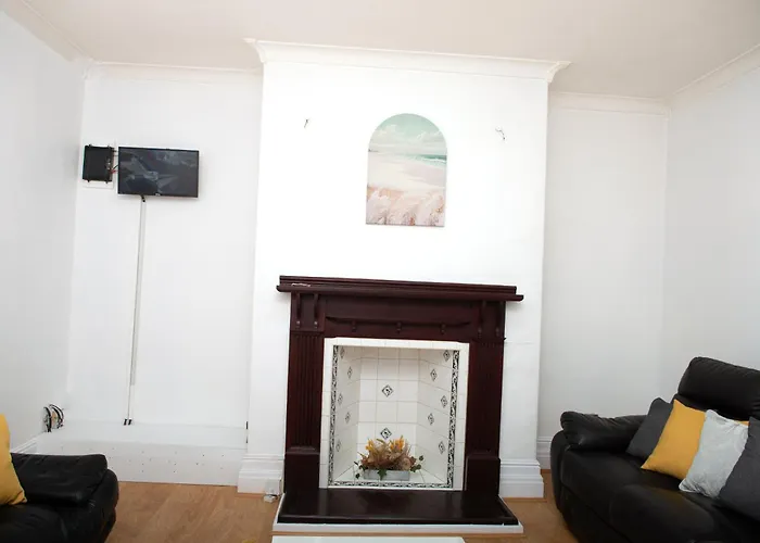 Dreaminstyle Limited *